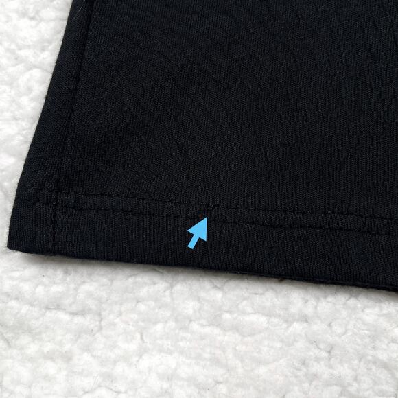 Vintage NWT Emily the Strange Dark Mind Graphic Tee T Shirt Large Goth Hot Topic - Picture 13 of 14